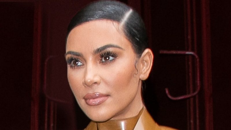 Diện mạo KKW Beauty mới của Kim Kardashian có thể là nhãn hiệu mới cho 'SKKN'

