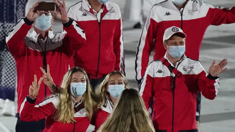 Mạng Hàn Quốc xin lỗi vì những hình ảnh 'không phù hợp' tại Thế vận hội Tokyo

