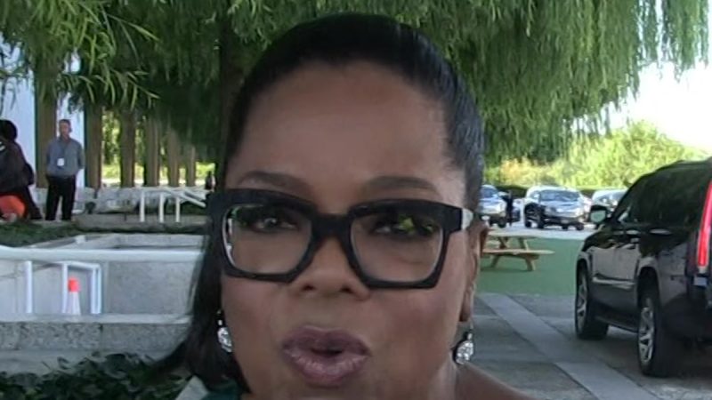 Oprah Phỏng vấn Dolly Parton Resurfaces và Người hâm mộ hỏi động lực

