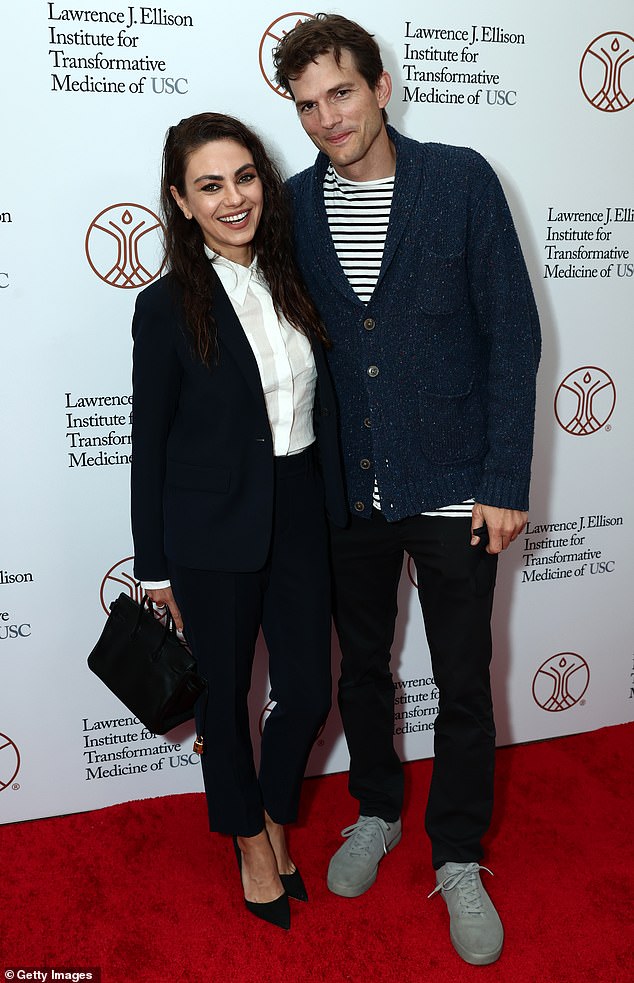 Mila Kunis và Ashton Kutcher xuất hiện hiếm hoi tại buổi khai trương Viện Lawrence J. Ellison