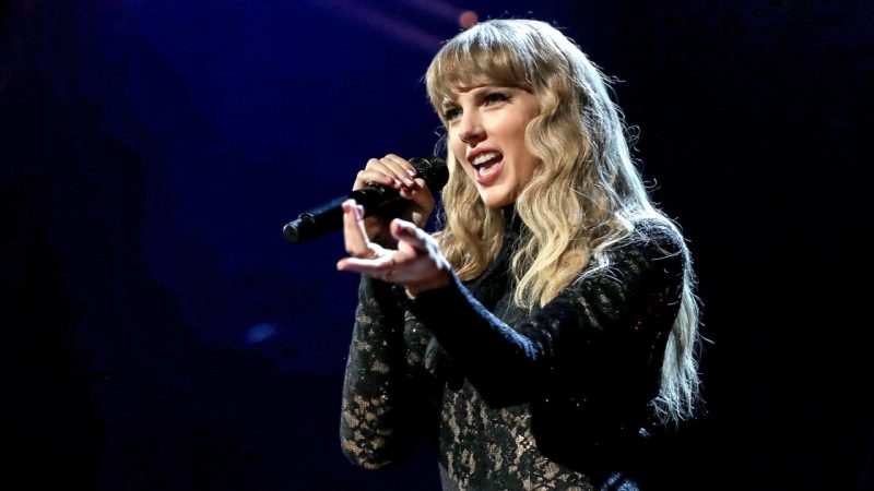 Taylor Swift yêu cầu thẩm phán bác bỏ vụ kiện bản quyền 'Shake It Off'

