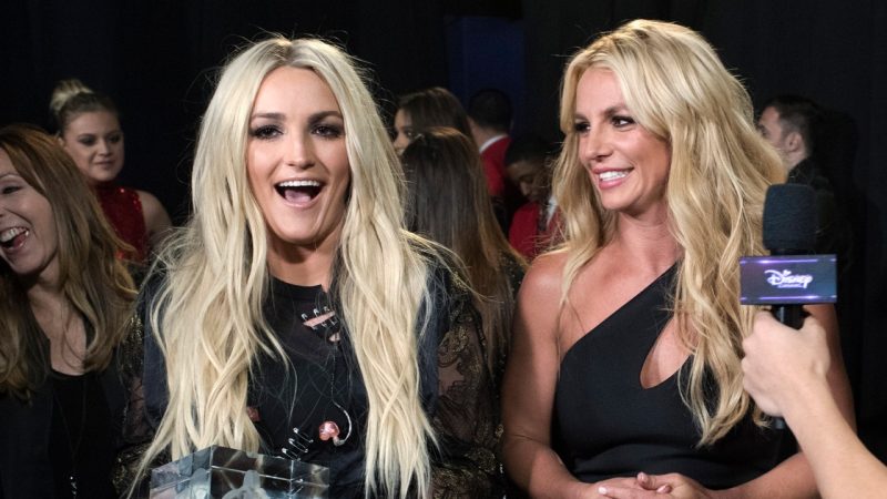 Britney Spears nói rằng cô ấy yêu em gái Jamie Lynn giữa một cuộc tranh cãi trên mạng xã hội 

