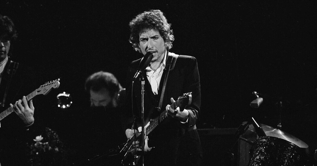 Sony Music mua bản nhạc đã ghi của Bob Dylan