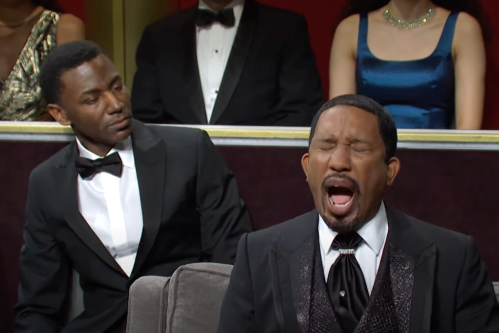 SNL Covers Will Smith & Chris Rock’s Slap in The Sketch, ‘Cập nhật cuối tuần’