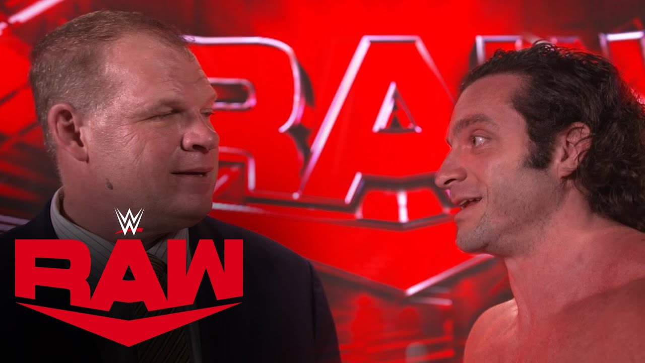 Ezekiel có một chuyến đi vui nhộn với Kane trước WWE RAW (video)