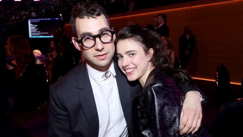 Người ta nói rằng Jacques Antonoff và Margaret Qualley đã đính hôn

