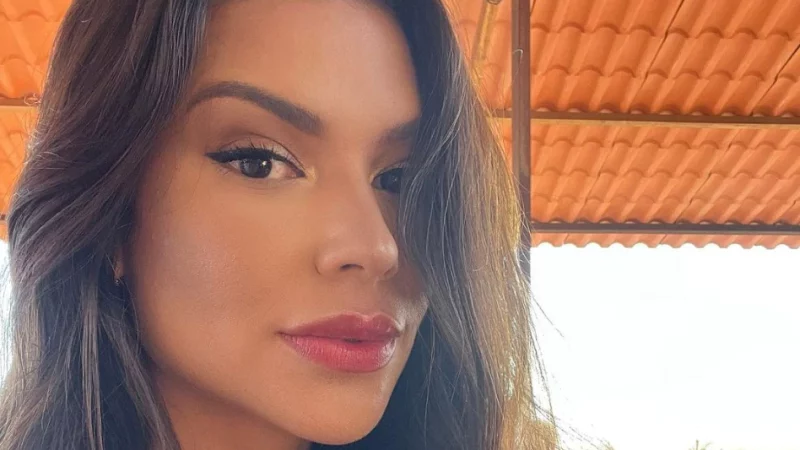 Cựu Hoa hậu Brazil Gliese Correa đã qua đời ở tuổi 27 sau khi cắt bỏ amidan

