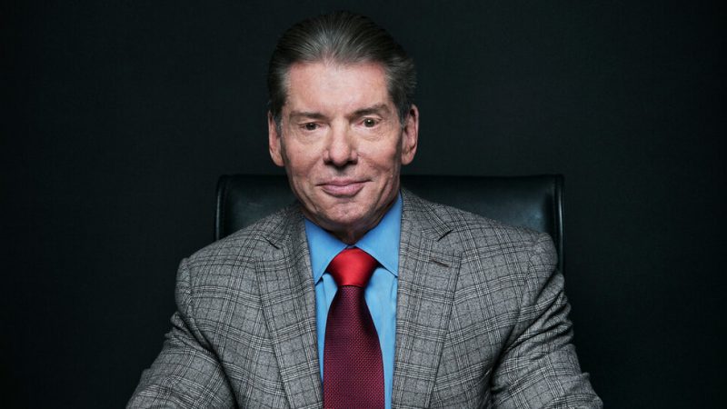 Vince McMahon rời WWE trong bối cảnh điều tra hành vi sai trái

