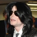 Michael Jackson Estate tuyên bố người đàn ông đã lấy tài sản của mình ra khỏi nhà ngay sau khi chết