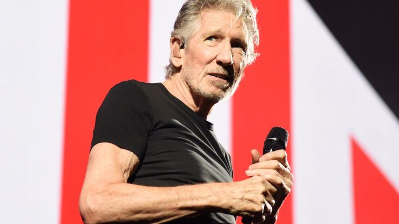 Pink Floyd: Các buổi biểu diễn của Roger Waters ở Ba Lan đã bị hủy sau bài phát biểu gây tranh cãi của Ukraine

