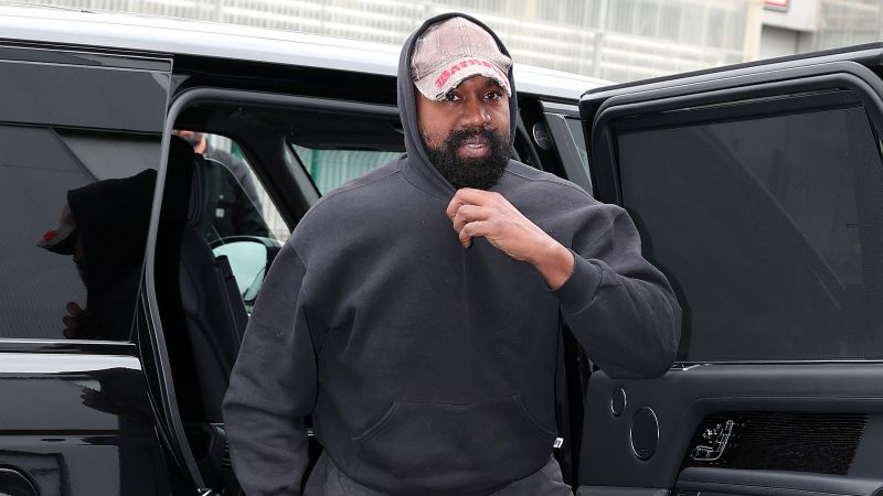 Tập The Shop của Kanye West sẽ không phát sóng vì lời nói căm thù