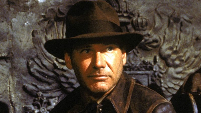 Đạo diễn Indiana Jones 5 James Mangold tiết lộ Harrison Ford đã 'đi sau thời đại' để trông giống như trong bộ ba phim gốc

