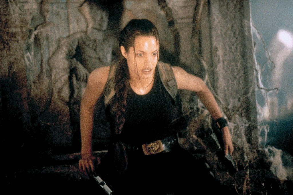 Angelina Jolie trong vai Lara Croft trong "người đi lăng mộ" (2001).