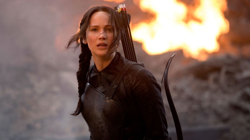 Jennifer Lawrence đang bị chỉ trích vì bình luận của cô ấy về các nữ anh hùng hành động